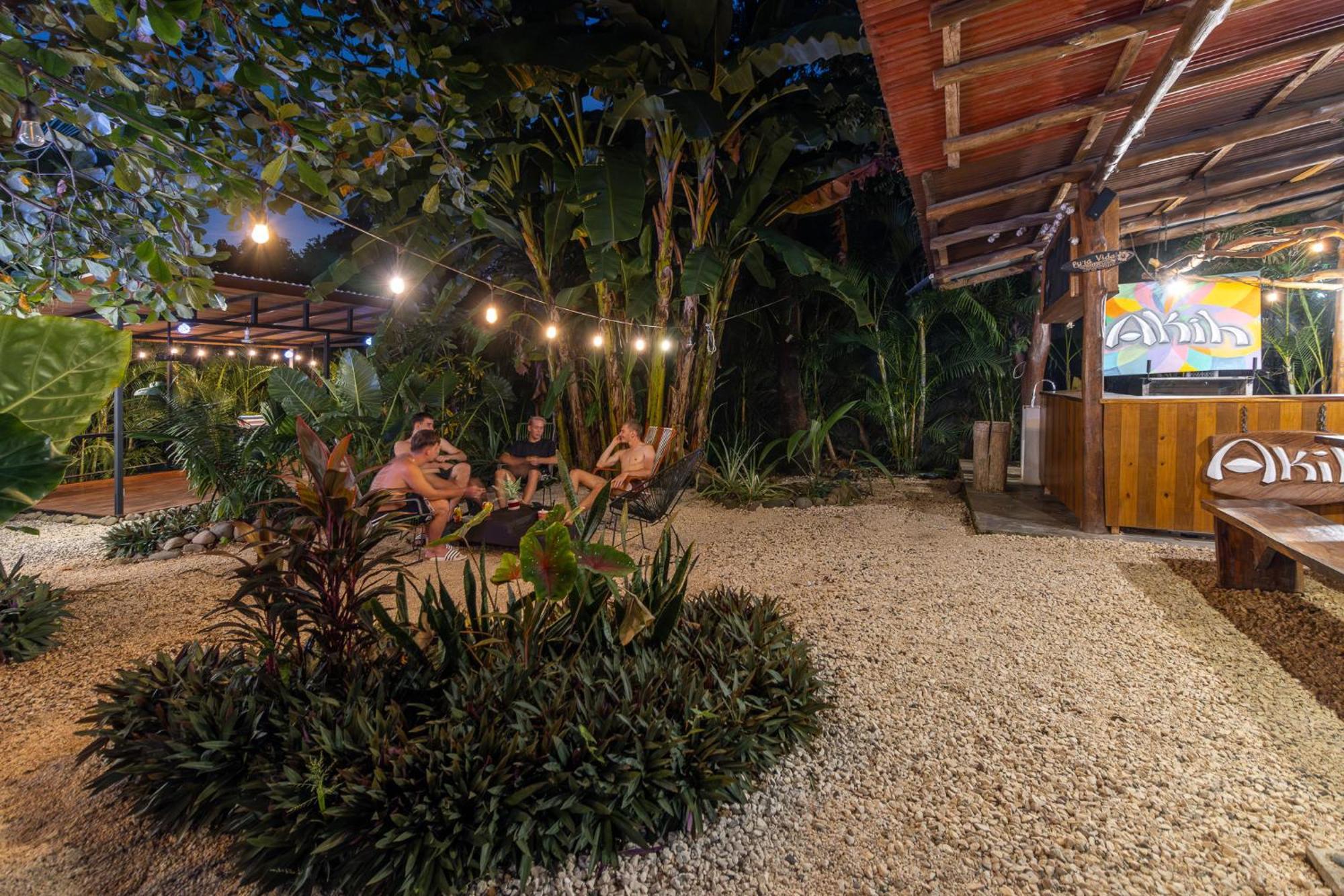 Akih Pods Hostel Playa Santa Teresa  Eksteriør bilde